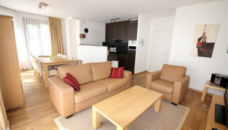 BD DU SOUVERAIN:Excellent furnished apartment-3bdr-terraces