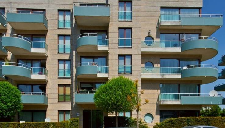 STOCKEL: Excellent furnished apartment-2bdr-terraces