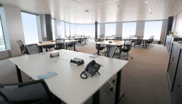 BRUSSELS AIRPORT - splendides bureaux de luxe pour +- 30 personnes - formules 