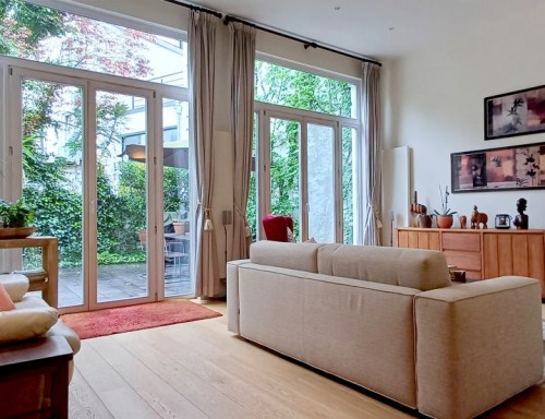 Barrio europeo-lujoso piso 143m²-1hab+despacho+jardín+sauna