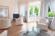 Gallery 01