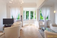 Gallery 01