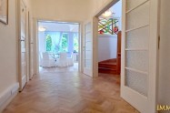 Gallery 01
