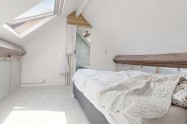 Gallery 01