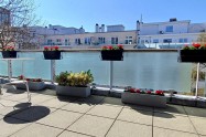 Gallery 01