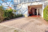 Gallery 01