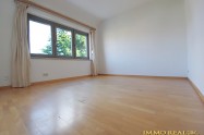 Gallery 01